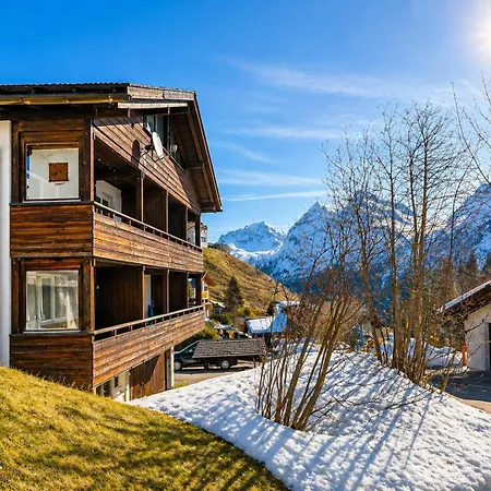 Hoefi - Ski-in Out At Hoernlilift By * Arosa
